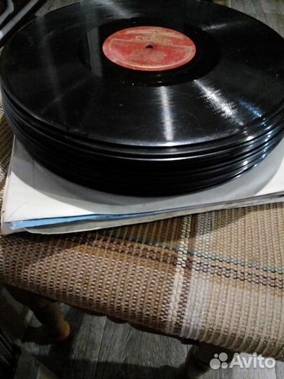 Очень много патефонные пластинок СССР