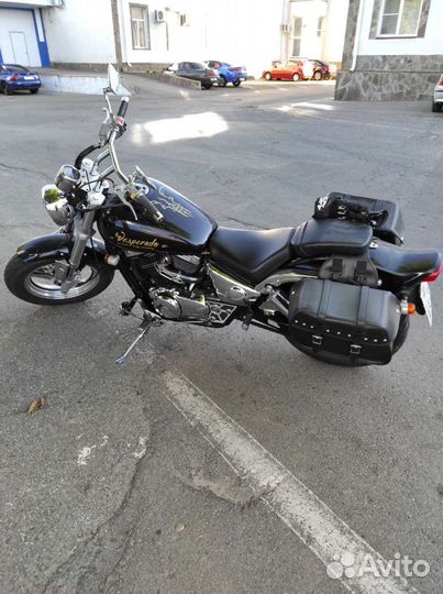 Suzuki desperado vz400