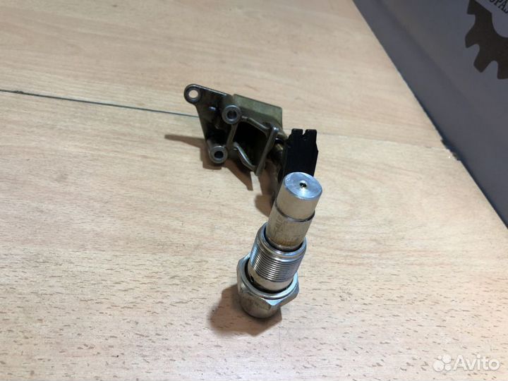 Натяжитель цепи грм M54B22 BMW