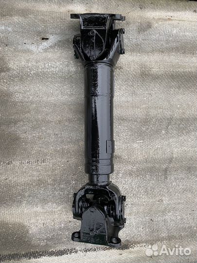 Вал карданный с дел. кв. фл 638