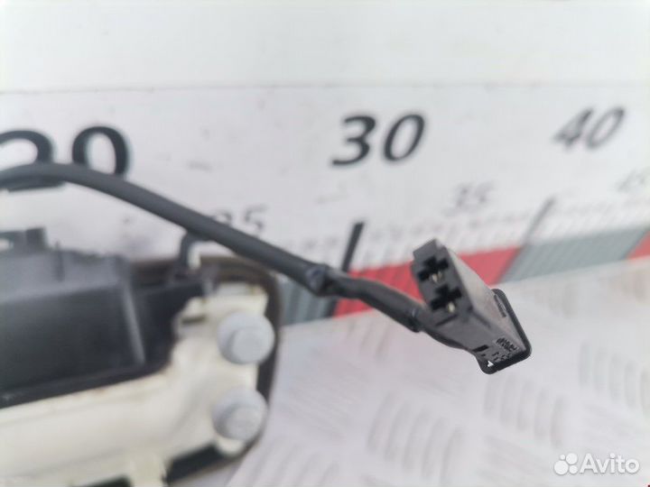 Ручка крышки багажника для Opel Mokka 95034856