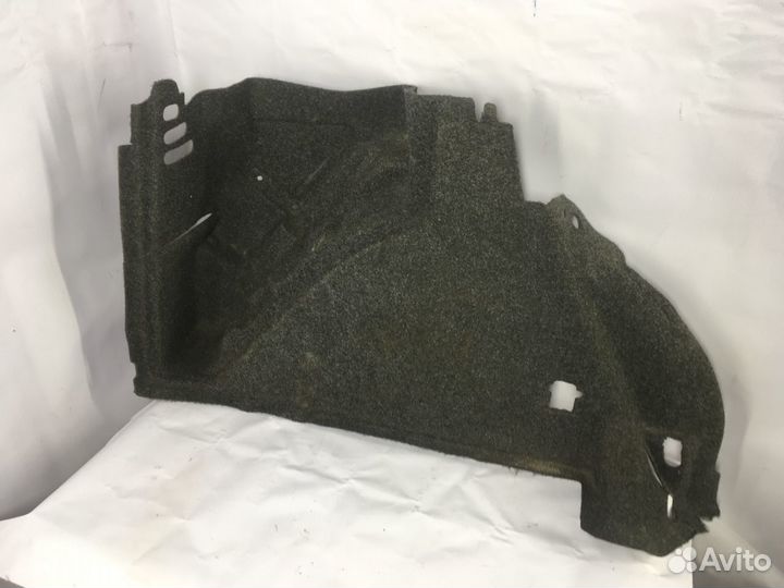 Обшивка багажника Volkswagen Golf 4