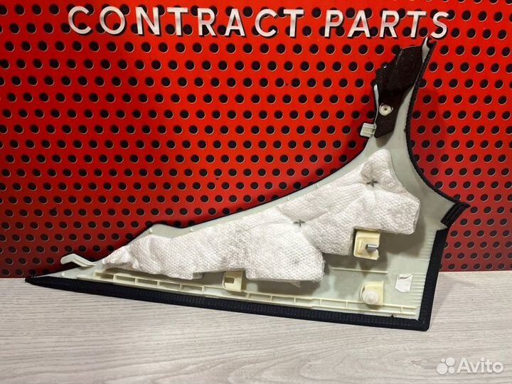 Обшивка стойки задняя левая Bmw 5 G30 2018