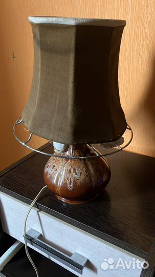 Лампа настольная