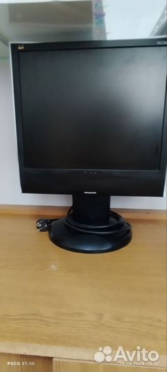 Монитор Viewsonic VG730m