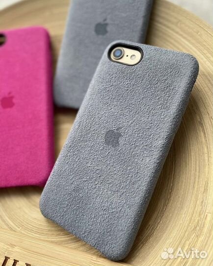 Чехол из микрофибры для iPhone