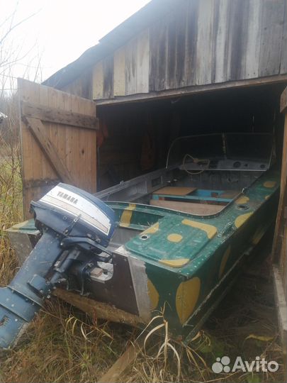 Катер с мотором