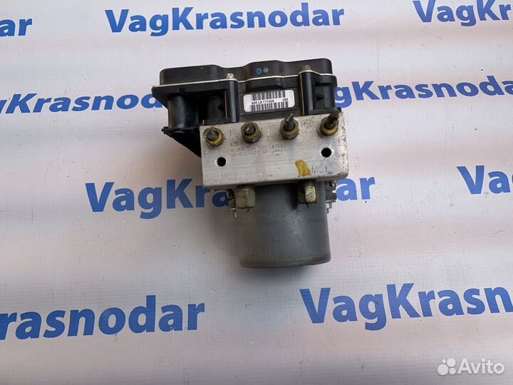 Блок ABS Nissan Skyline Infiniti G25 G35 2002-2007