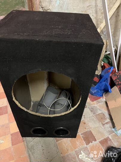 Короб под subwoofer