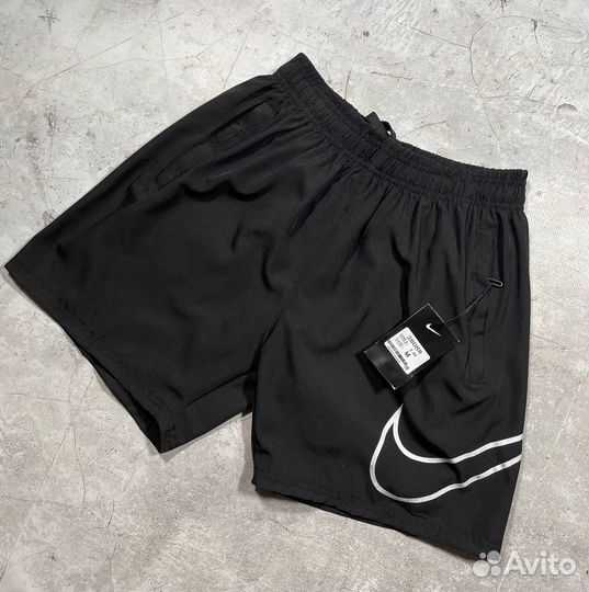 Шорты Nike