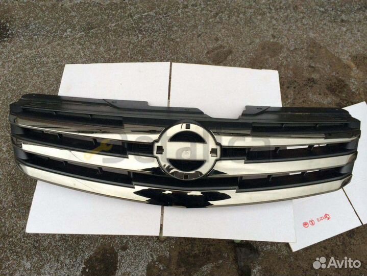 Решетка новая бампера хром Nissan Almera G15