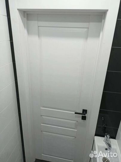 Двери белые классик новые