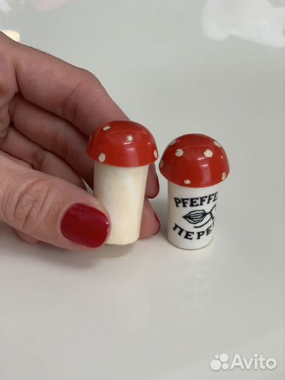 Набор: солонка и перечница