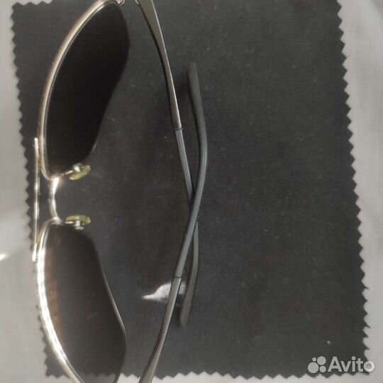 Солнцезащитные очки мужские emporio armani