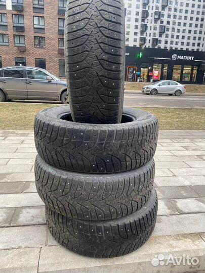 Bridgestone Blizzak Spike-02 265/60 R18 40W