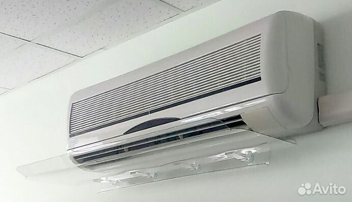 Экран-отражатель для настенного кондиционера