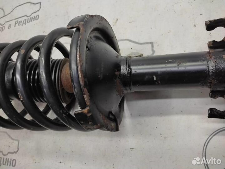 Стойки передние W638 V-class Vito 611.980 07.20