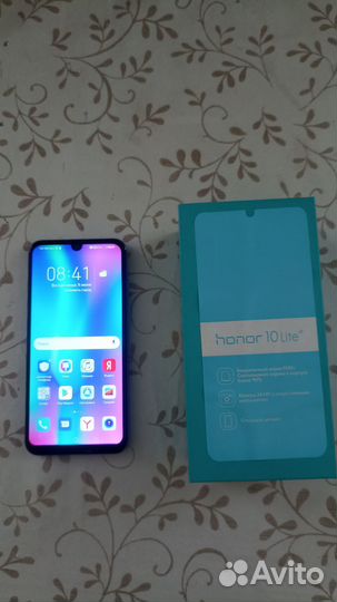 HONOR 10 Lite, 3/64 ГБ