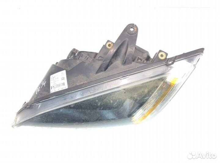 Фара левая Ford Focus 2 1.6 I 2005