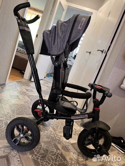 Детский велосипед с ручкой новый