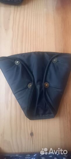 Детское удерживающее устройство в авто