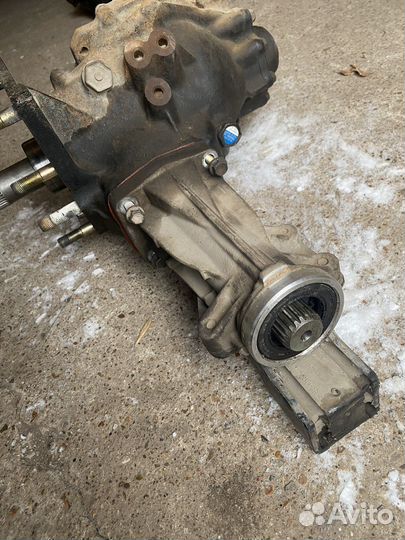Раздаточна коробка toyota rav4
