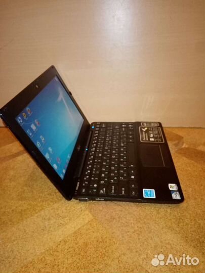 Тонкий нетбук Asus метал/отл. сост/SSD-180Gb/6час