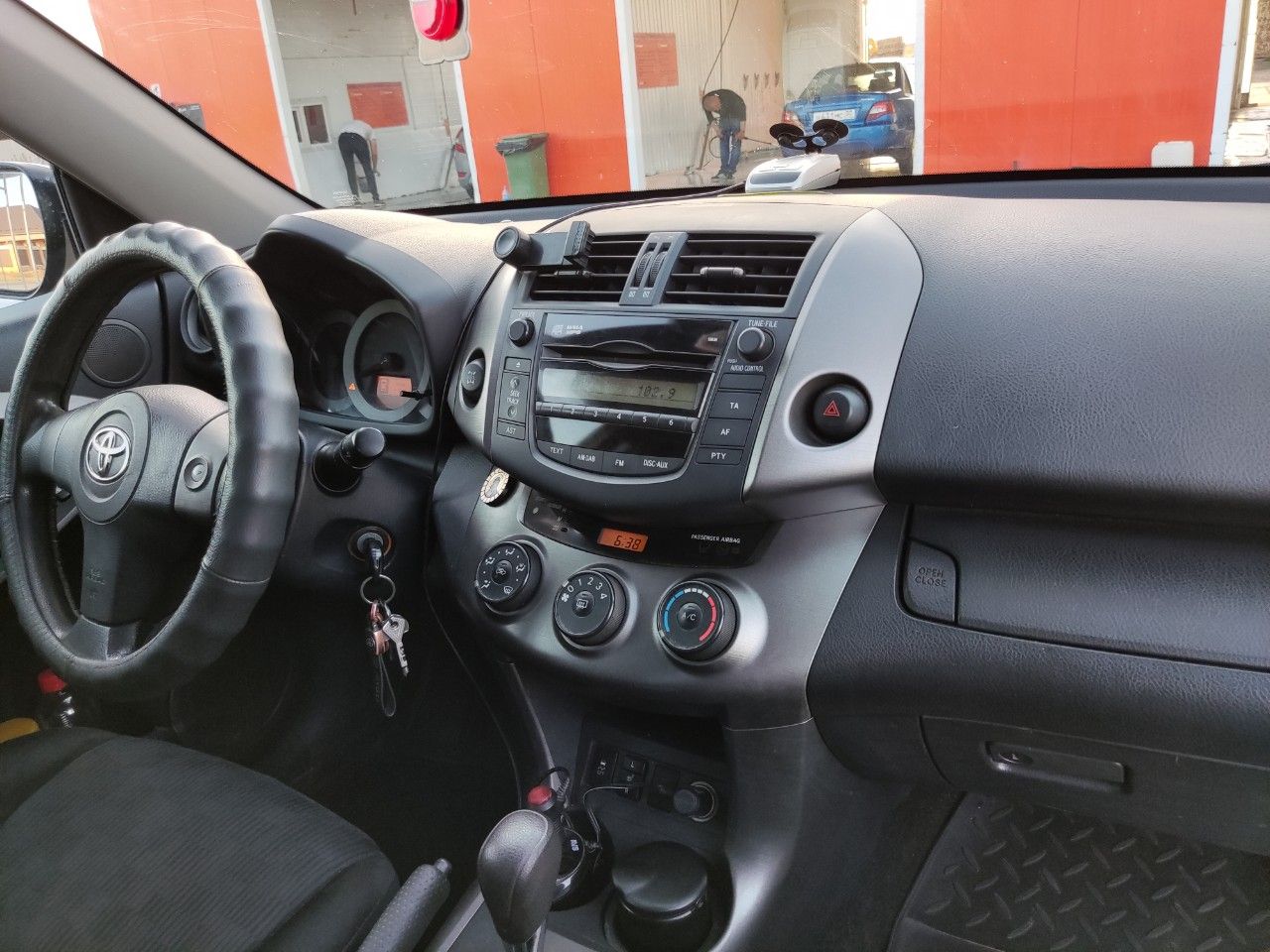 Toyota RAV4: фото владельца