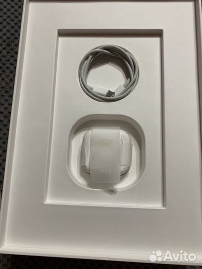 Планшет apple iPad 9