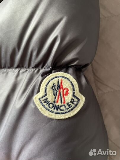 Пуховик moncler оригинал