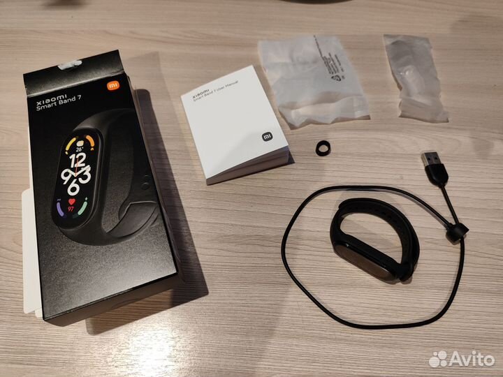 Умные часы Xiaomi Smart Band 7
