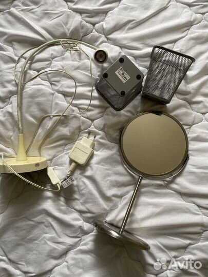 Зеркало, лампа, стаканы IKEA