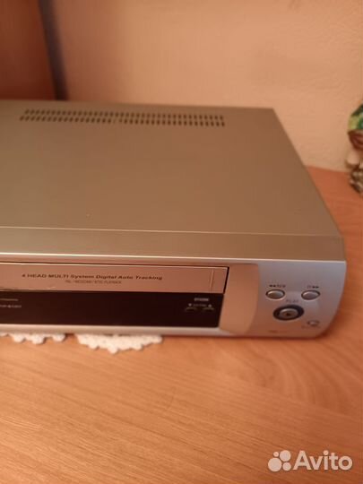 Видеомагнитофон Daewoo EST440K