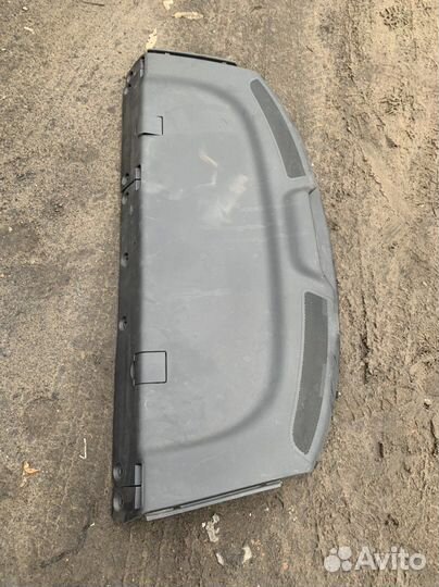 Задняя полка Volkswagen Polo седан