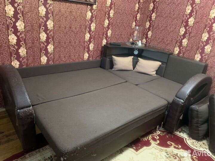 Угловой диван бу