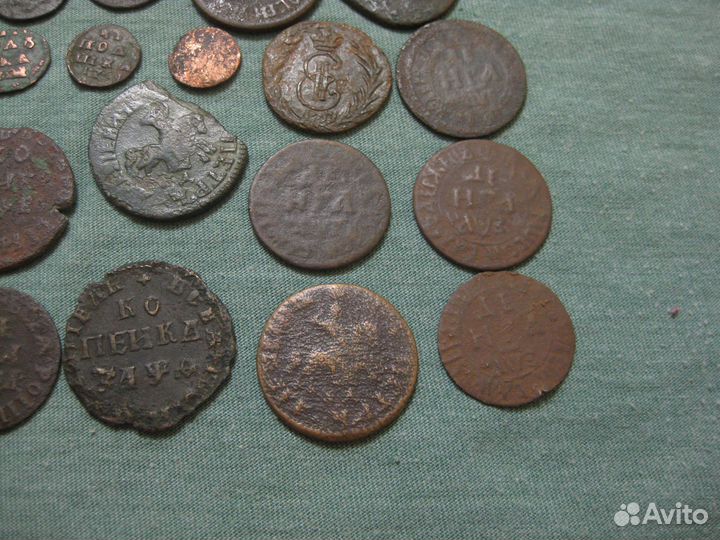 Монеты Петра 1 и сибирская монета.оригиналы