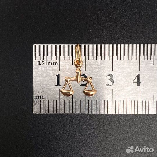 Золотая подвеска 585пр. вес: 0,92гр