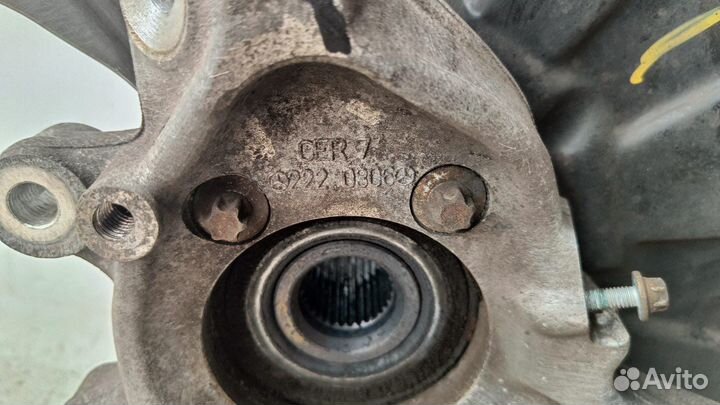 Mercedes W222 6.3 AMG 13-Цапфа задняя левая