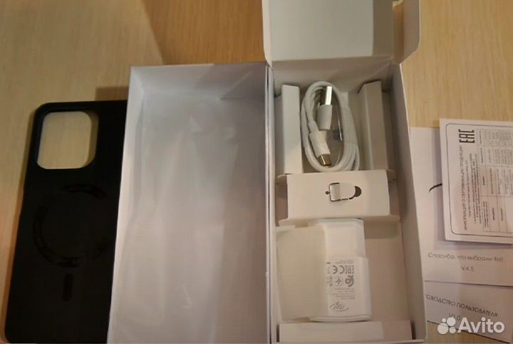 Itel A70, 4/256 ГБ