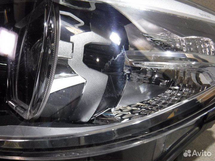 Фара левая Bmw 5-Series G30