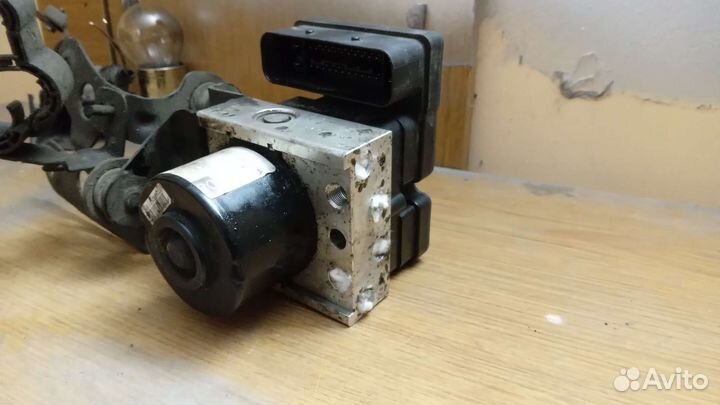 Блок ABS skoda octavia 1.8 TSI