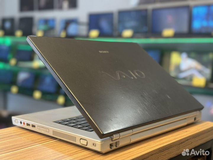 Ноутбук Sony Vaio для интернета