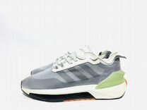 Беговые кроссовки adidas avryn