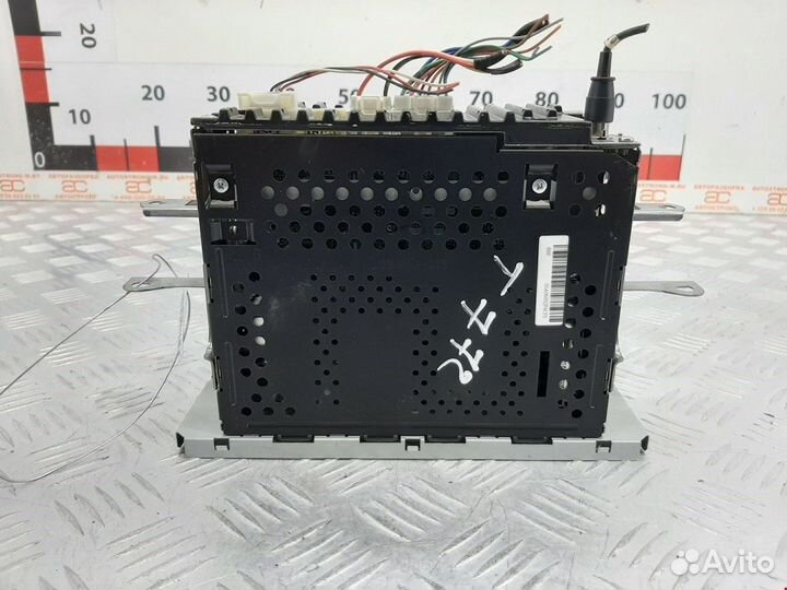 Магнитола Toyota Auris 2007 861201A240