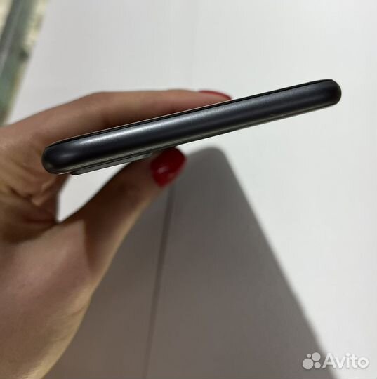 iPhone 8 Plus, 64 ГБ