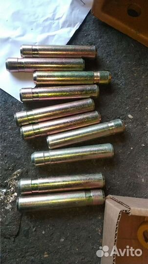 Палец V23PN V23PN ZX135US JJ