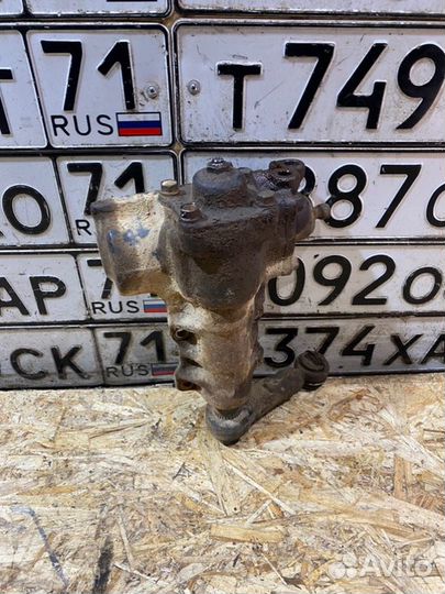 Рулевой редуктор Mitsubishi Pajero 3D 1989