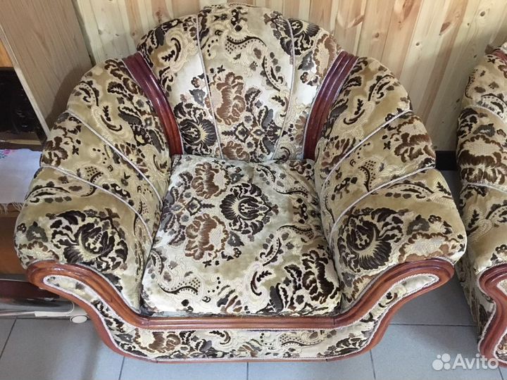 Диван и 2 кресла бу