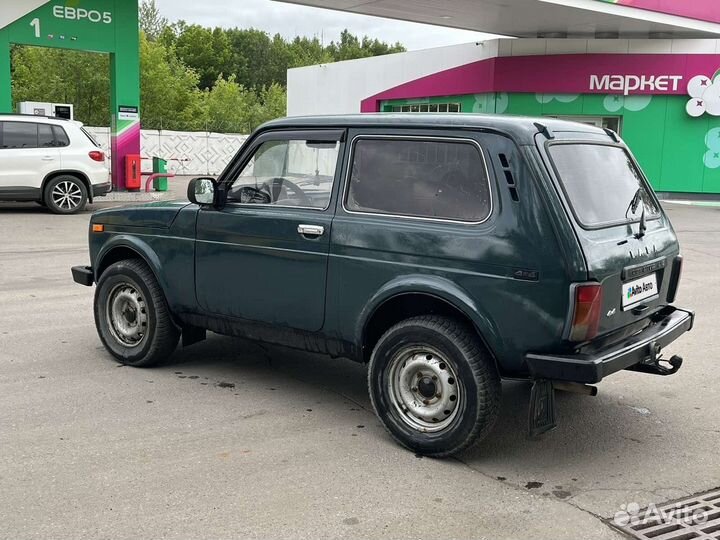 LADA 4x4 (Нива) 1.7 МТ, 2004, 141 000 км