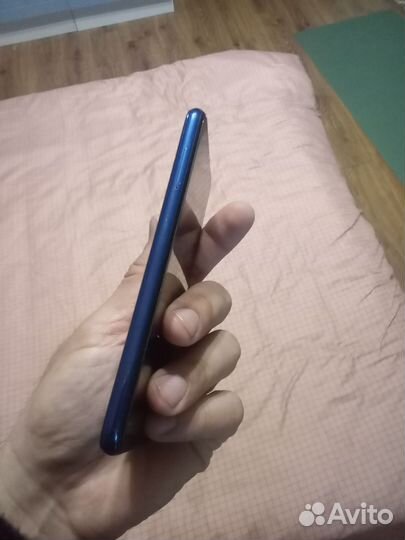 Xiaomi Mi 9 SE, 6/64 ГБ